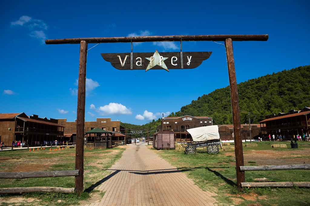 Κατασκήνωση – The Ranch EShop